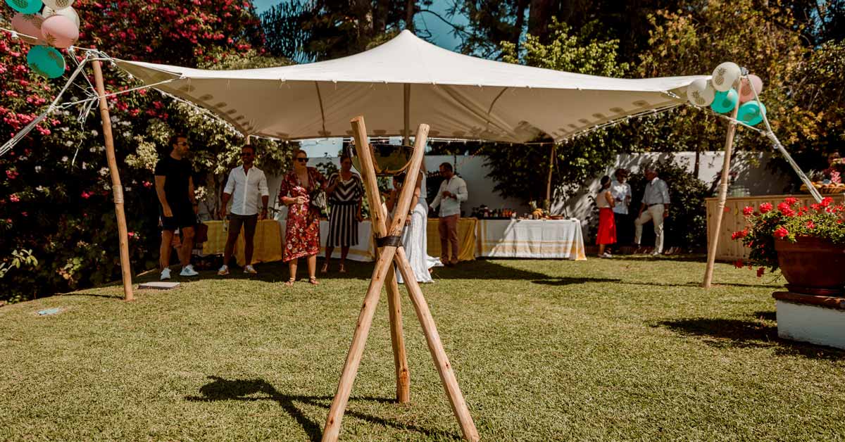 Be Lounge canvas stretch tent with timber substructure