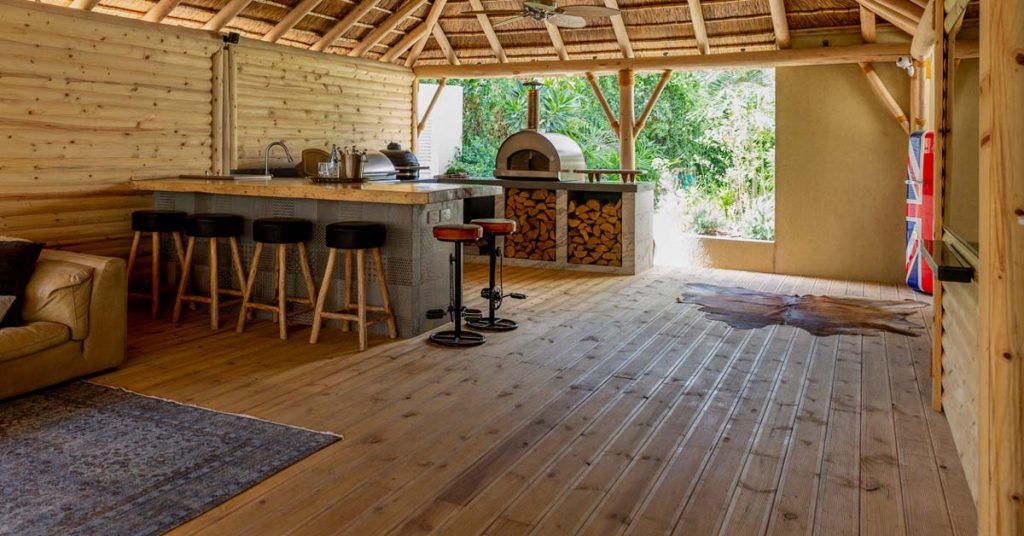 Cape Reed timber decking with cladding