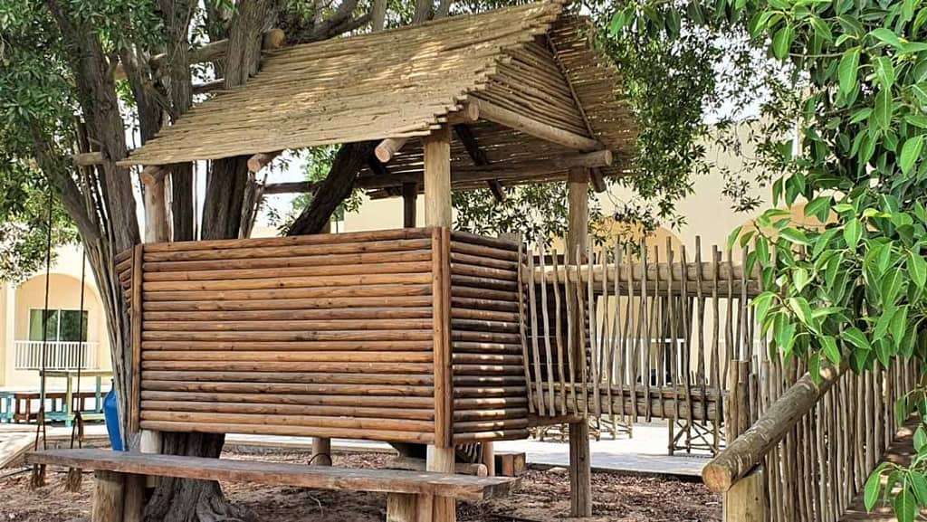 Make a Treehouse a décor idea for your backyard