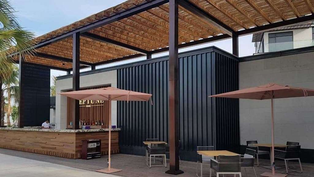 Pros and Cons of a Pergola: Timber Vs Steel