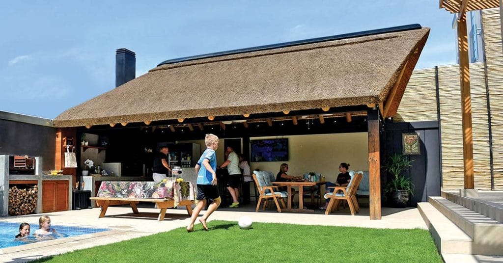 Outdoor entertainment area