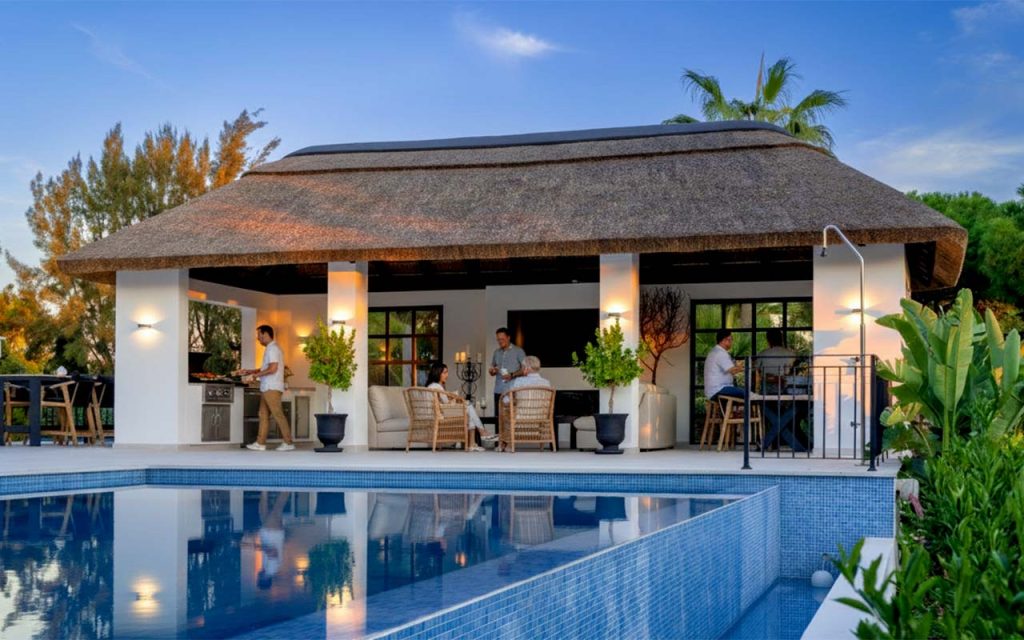 Cape Reed thatched gazebo outdoor entertainment area in Sotogrande